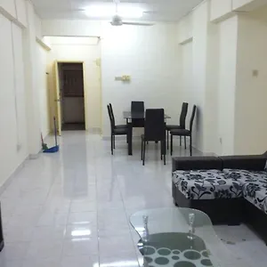 Live Com Hotel Johor Bahru